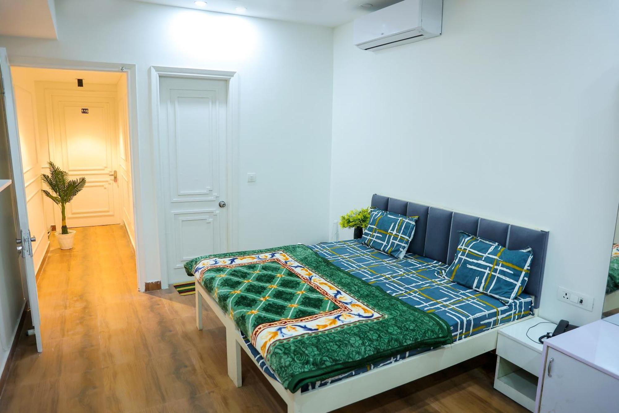 Agrah Stay - Kasa Lusso Stay Faridabad Buitenkant foto