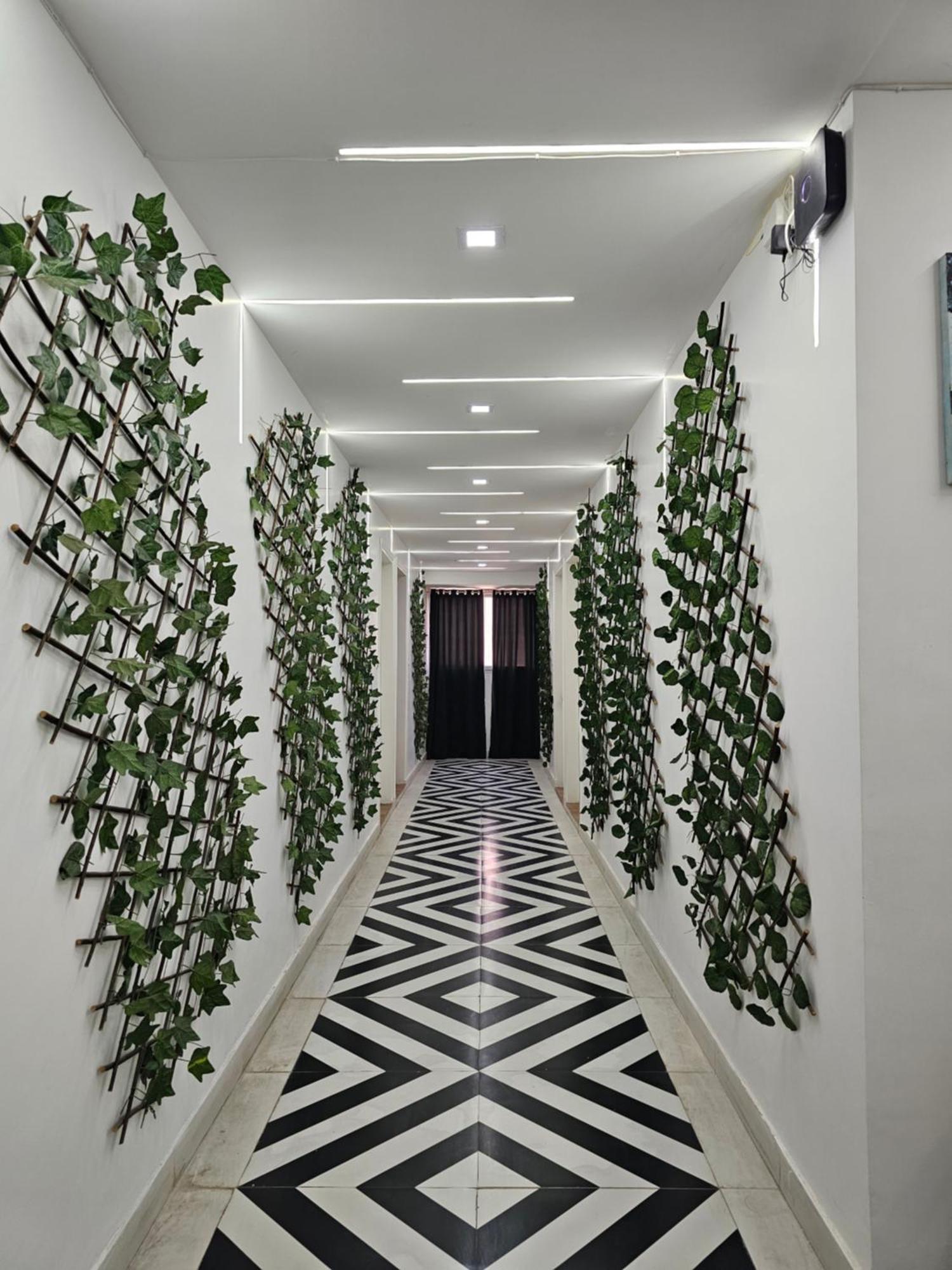 Agrah Stay - Kasa Lusso Stay Faridabad Buitenkant foto