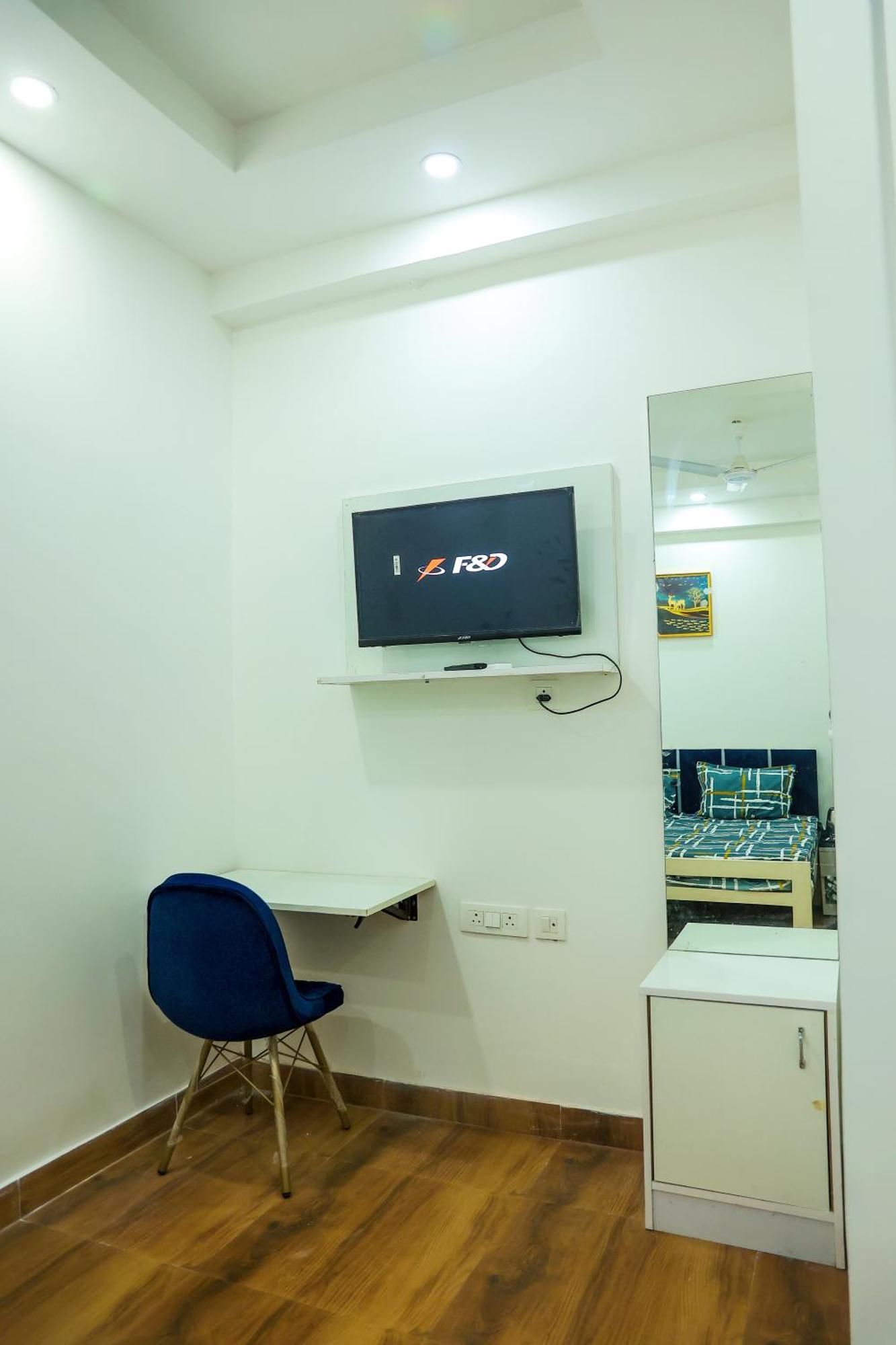 Agrah Stay - Kasa Lusso Stay Faridabad Buitenkant foto